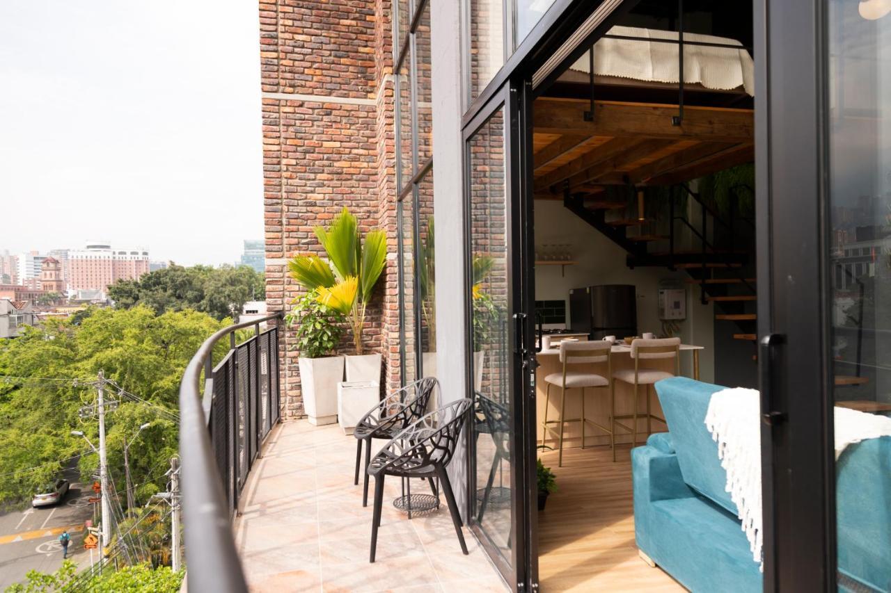 Royal Living Poblado